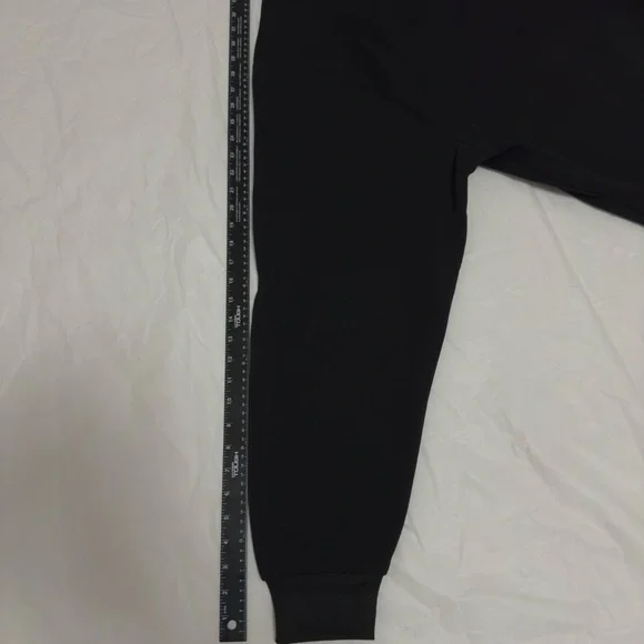 Classic Black Hoodie for Men - Picture 9 of 10